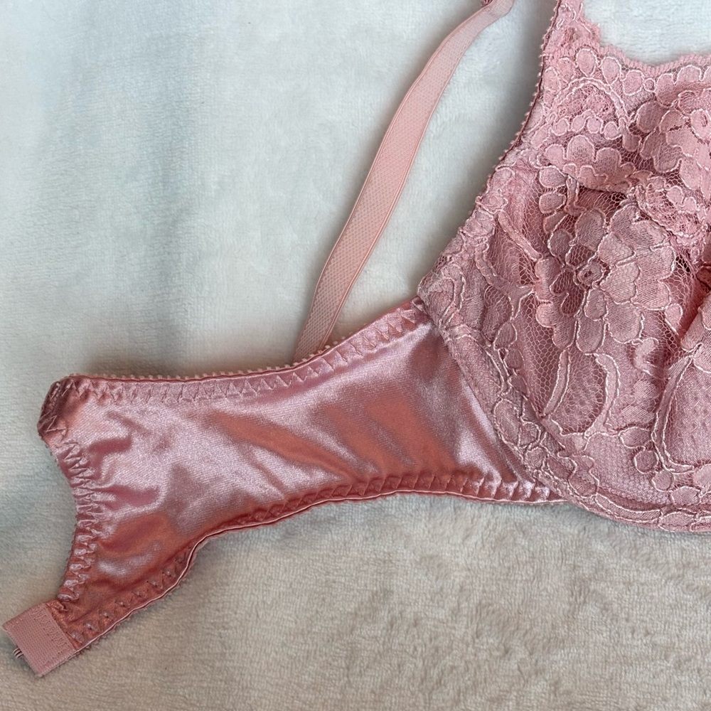 Vtg Victoria’s Secret 36C Gold Label Satin Lace Bra 76217 Dusty Pink - Picture 5 of 10